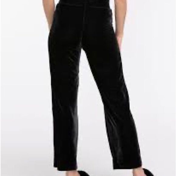 ⭐️NEW Cleo Petites Velvet Wide Leg Pull On Pant⭐️ - Picture 2 of 10